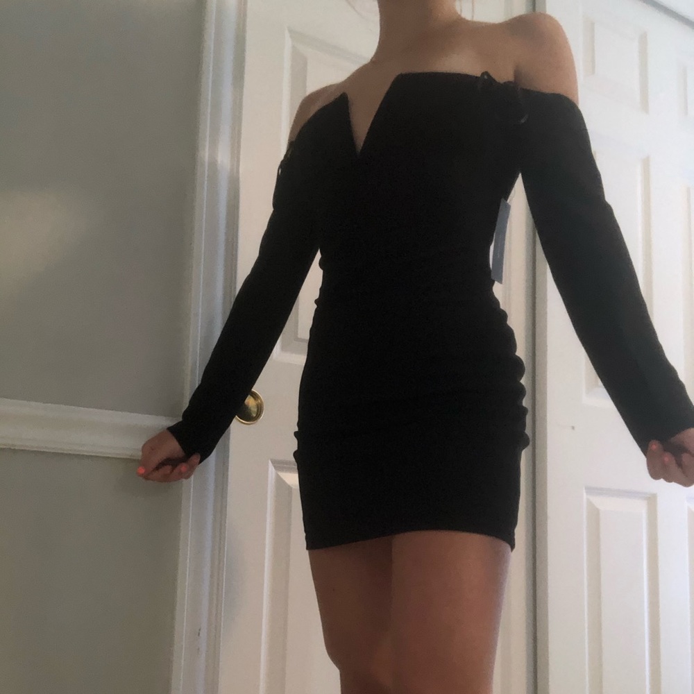 Black dress Lulu’s